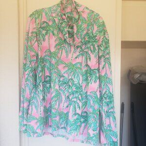 Pink & green palm trees Turtleneck. Size XXL with a built-in mask Lilly Pulitzer